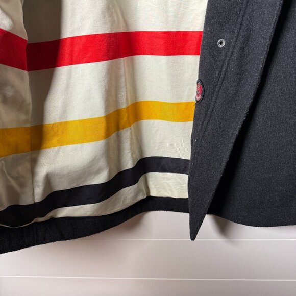 Pendleton Wool Dark Gray Coat Crest Campbell Cascade Signature Stripe Interior M - Picture 11 of 14